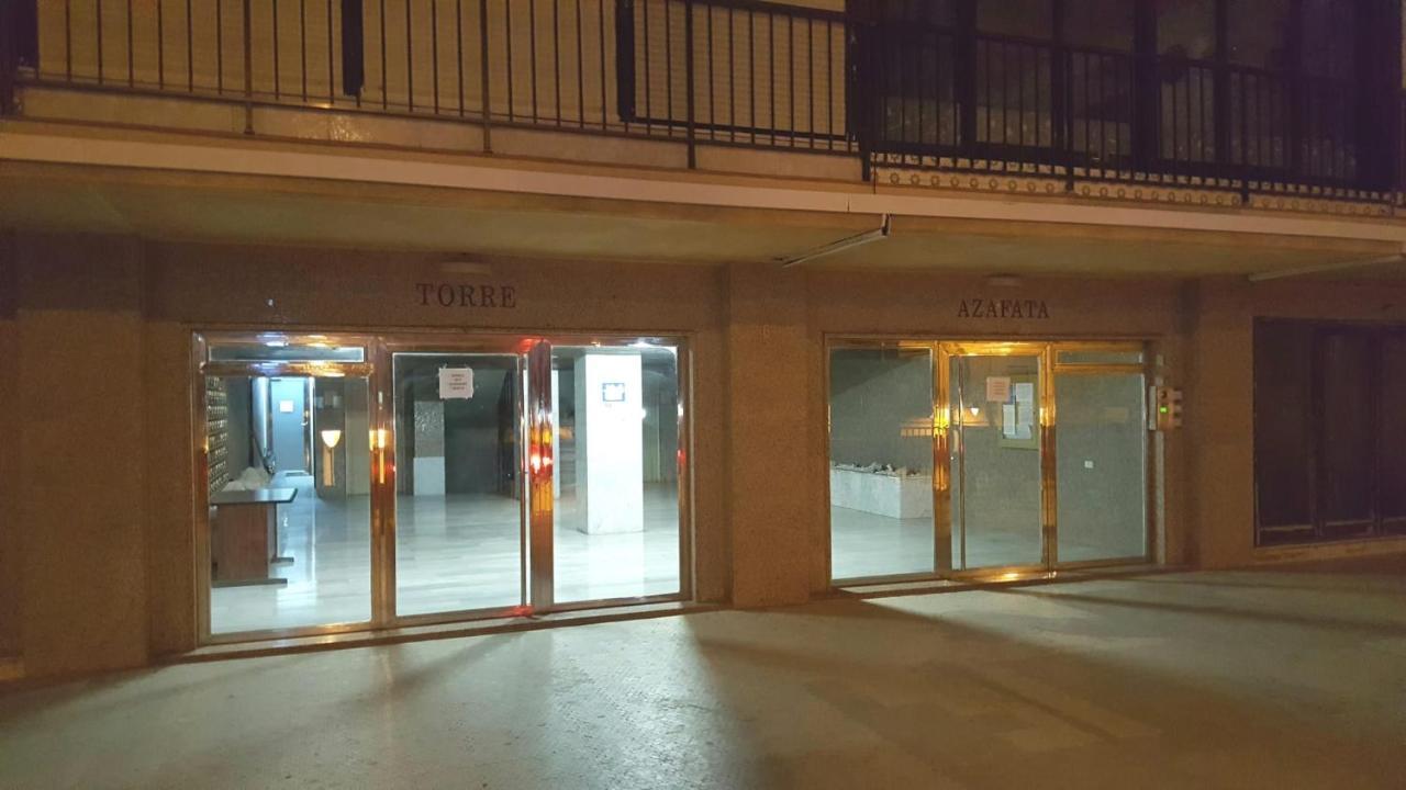 아레날레스 델 솔 Torre Azafata 아파트 외부 사진
